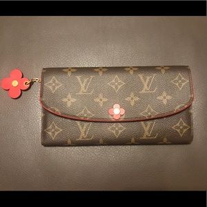 (SOLD) Louis Vuitton Emilie Wallet